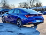 2023 Hyundai Elantra Limited IVT