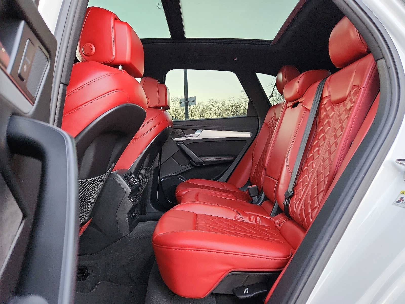 2020 Audi SQ5 Premium Plus 3.0 TFSI quattro