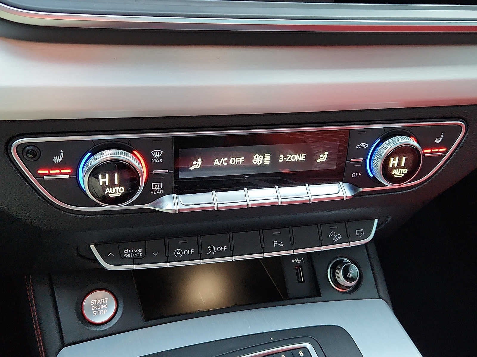 2020 Audi SQ5 Premium Plus 3.0 TFSI quattro