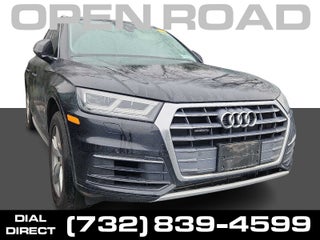2019 Audi Q5 Premium Plus 45 TFSI quattro