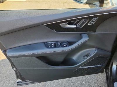 2025 Audi Q7 Premium Plus 45 TFSI quattro