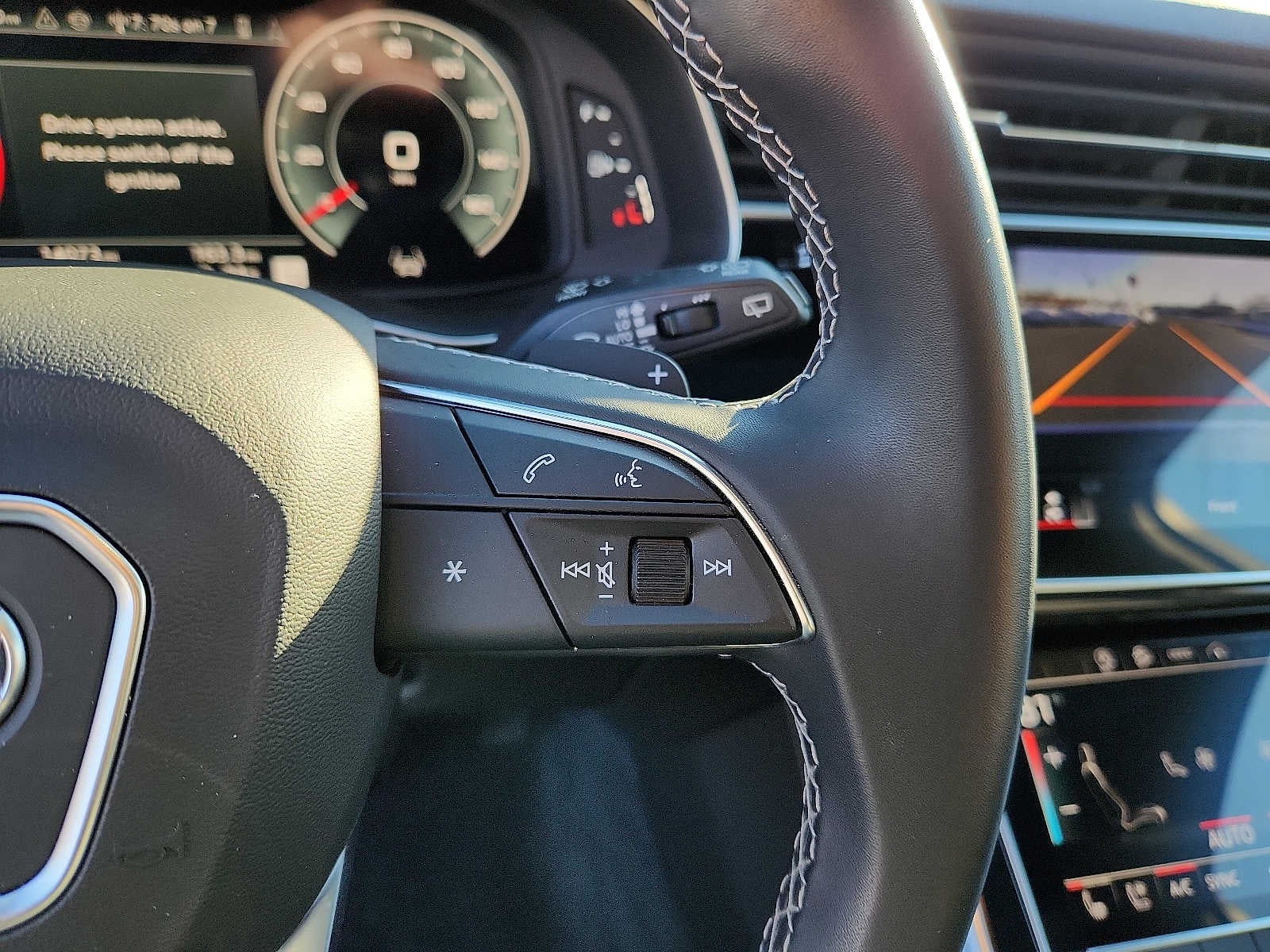 2025 Audi Q7 Premium Plus 45 TFSI quattro