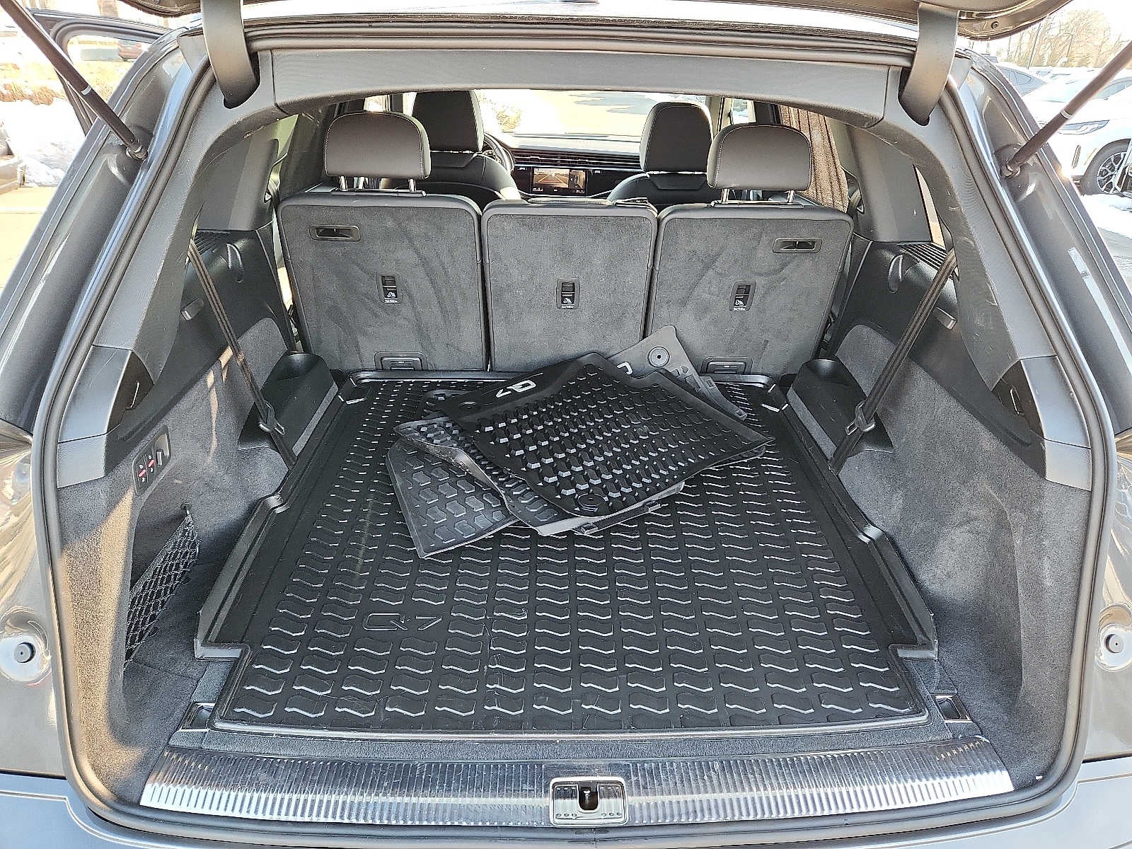 2025 Audi Q7 Premium Plus 45 TFSI quattro