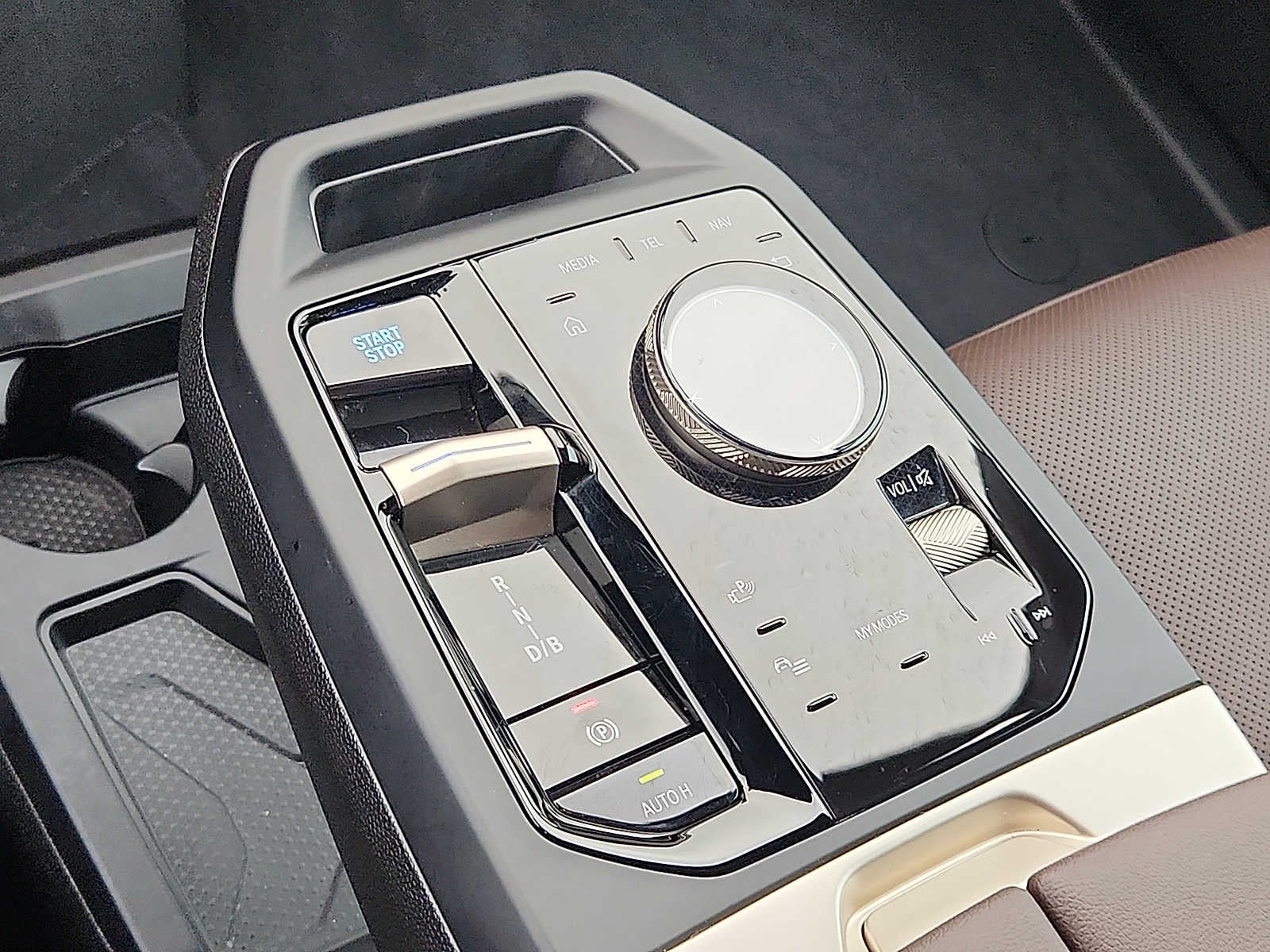 2024 BMW iX xDrive50 Sports Activity Vehicle