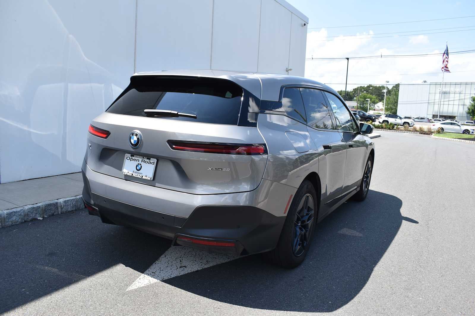 2024 BMW iX xDrive50 Sports Activity Vehicle