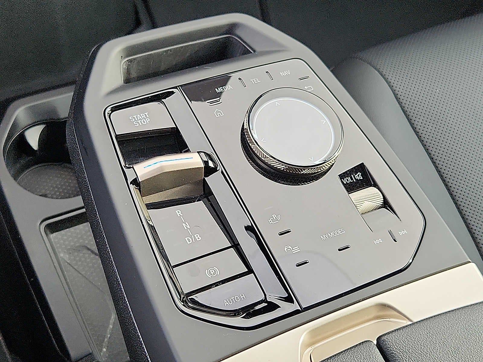 2024 BMW iX xDrive50 Sports Activity Vehicle