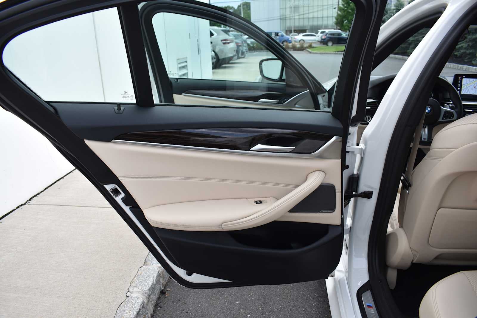2023 BMW 5 Series 530i xDrive Sedan