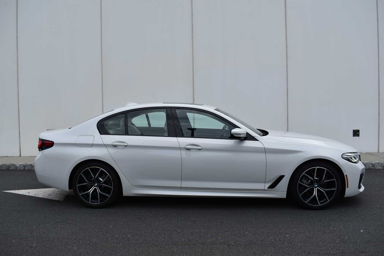 2023 BMW 5 Series 530i xDrive Sedan