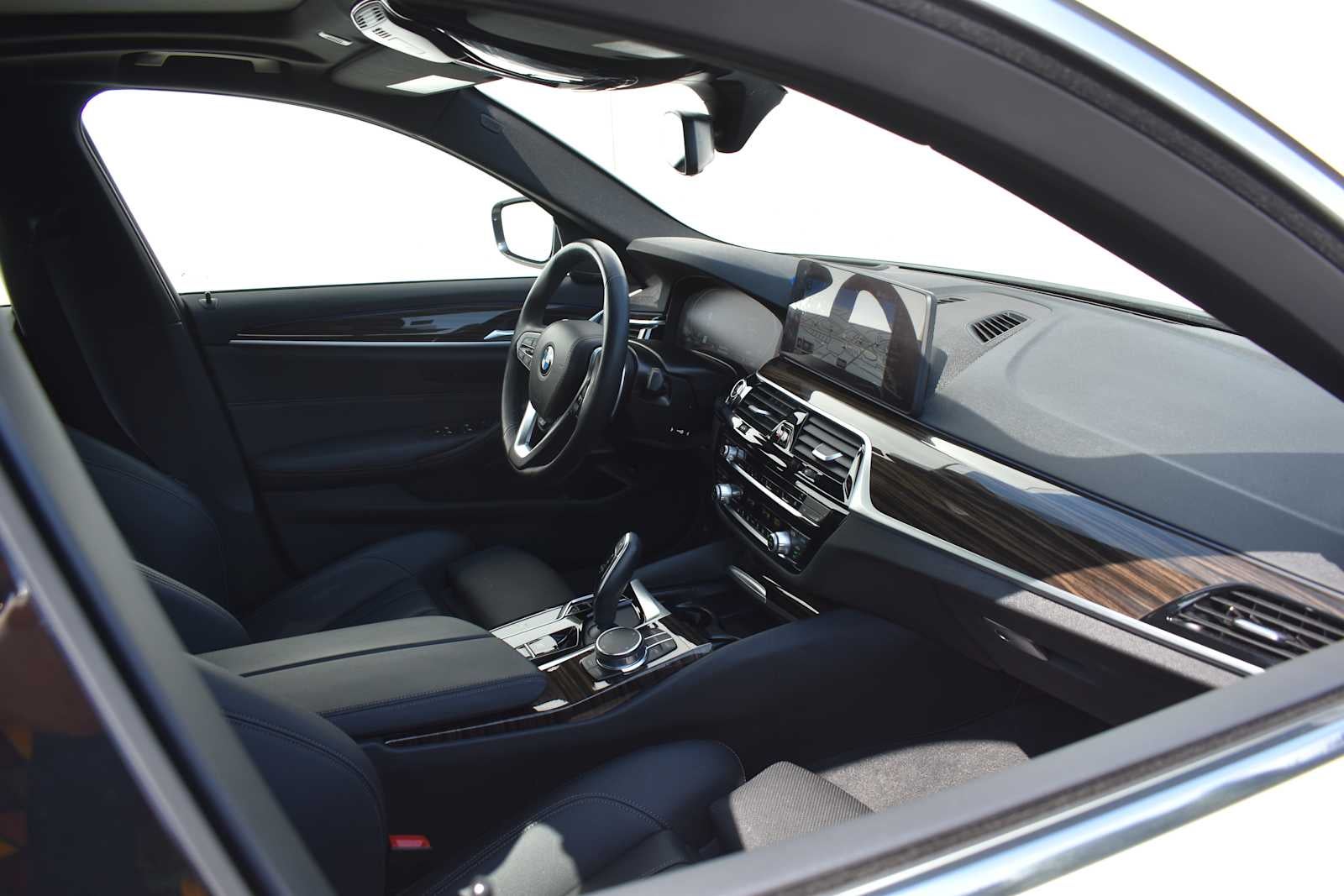 2023 BMW 5 Series 530i xDrive Sedan