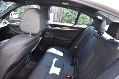 2023 BMW 5 Series 530i xDrive Sedan