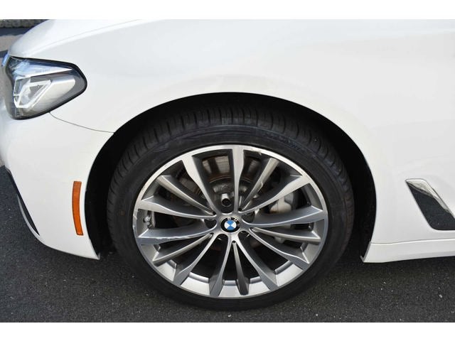 2023 BMW 5 Series 530i xDrive Sedan