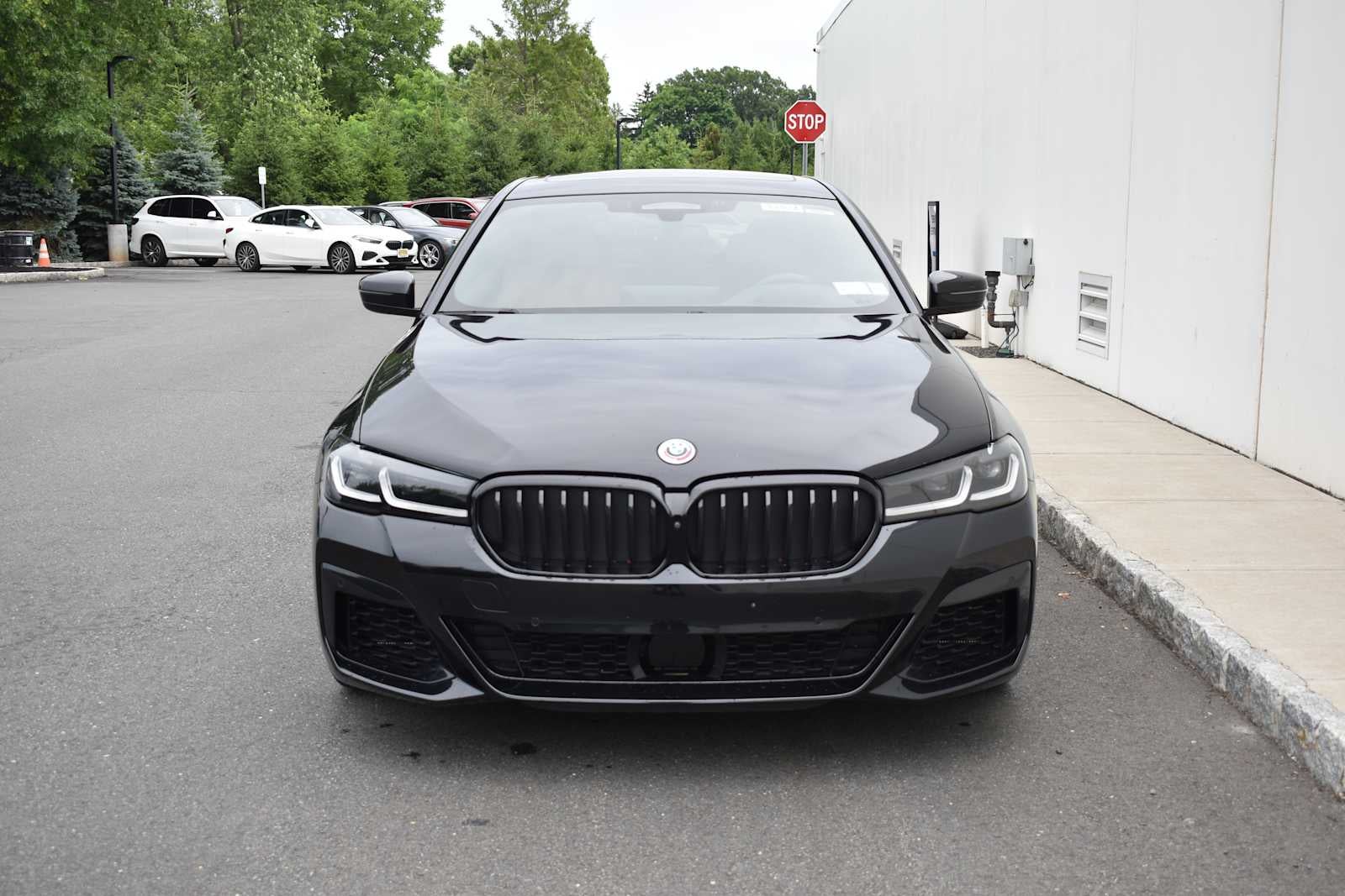 2023 BMW 5 Series M550i xDrive Sedan