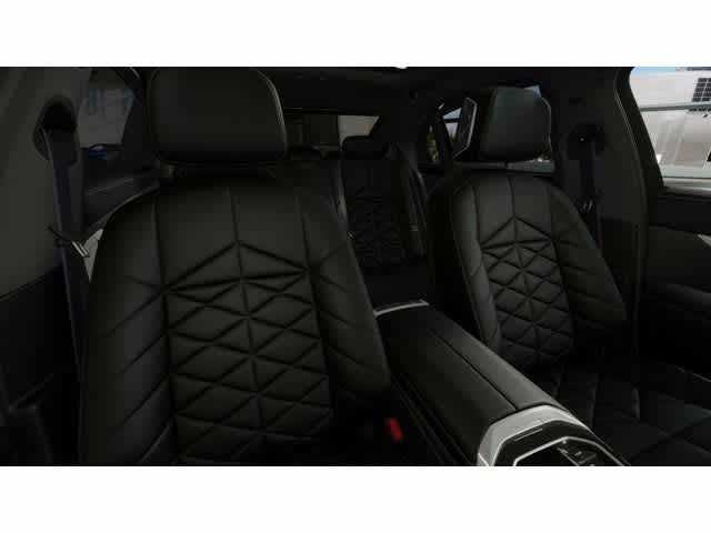 2026 BMW 7 Series 740i xDrive Sedan