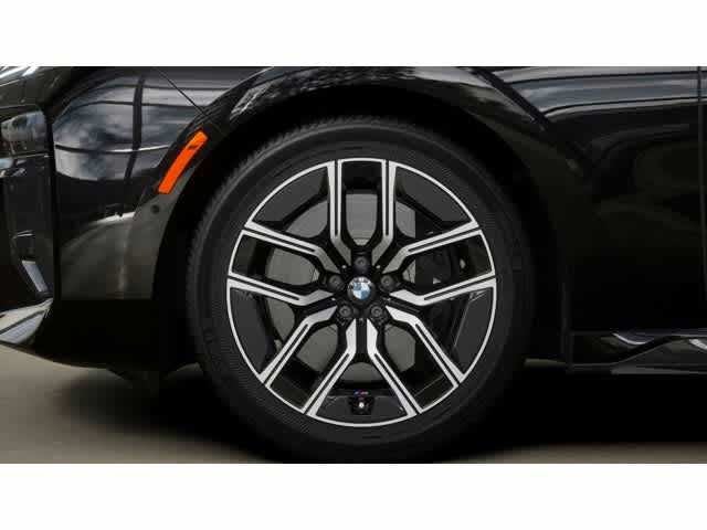 2026 BMW 7 Series 740i xDrive Sedan