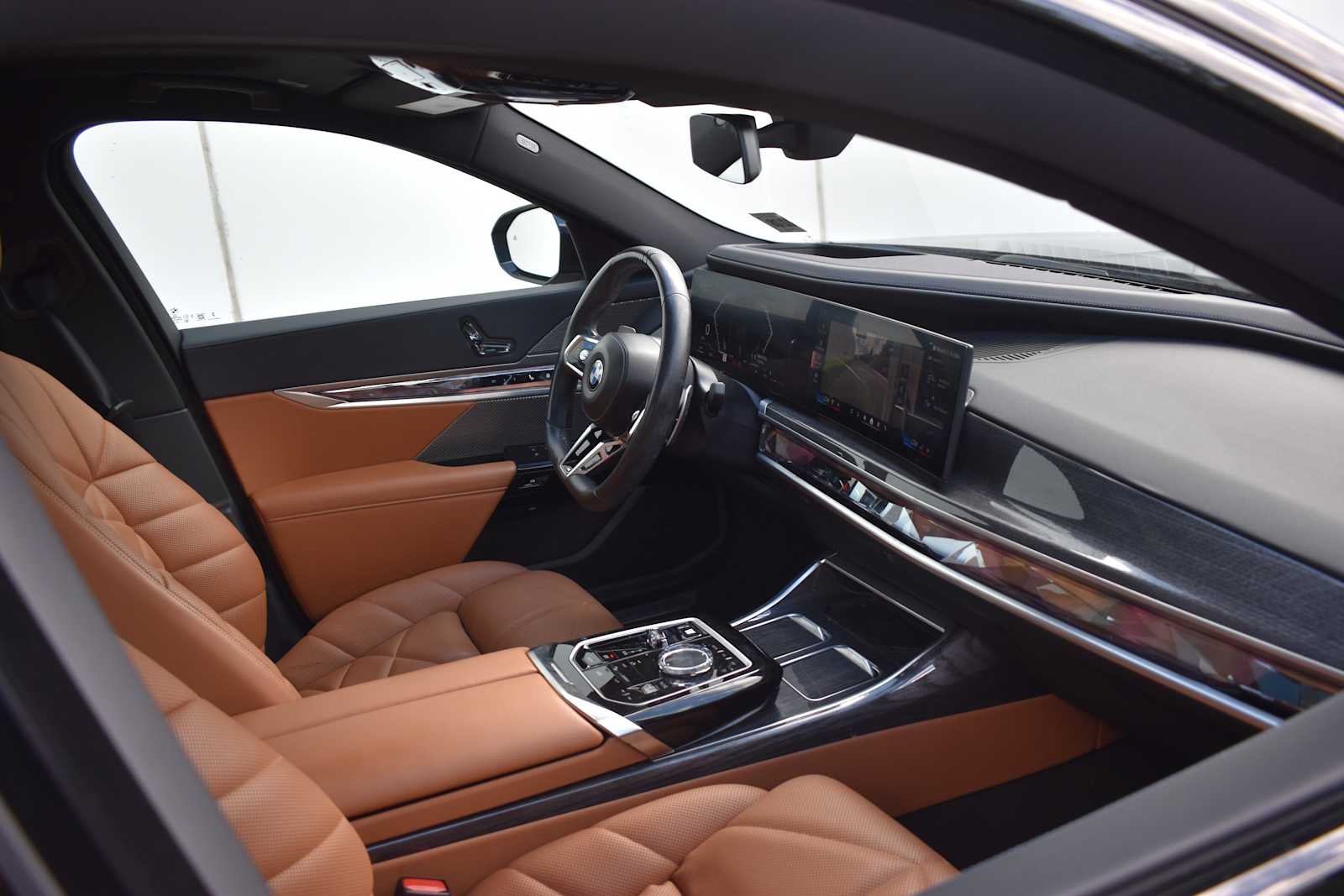 2024 BMW 7 Series 740i xDrive Sedan