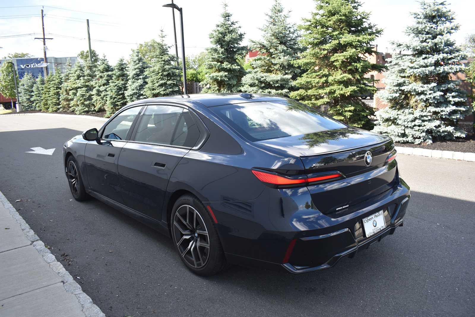 2024 BMW 7 Series 740i xDrive Sedan