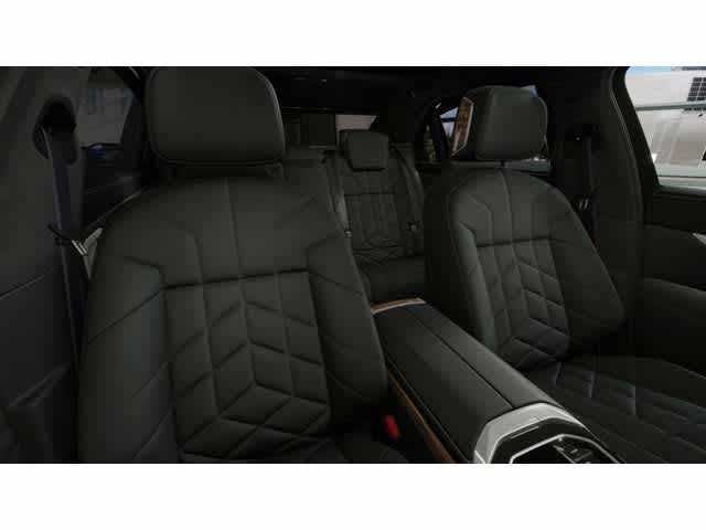 2026 BMW 7 Series 760i xDrive Sedan