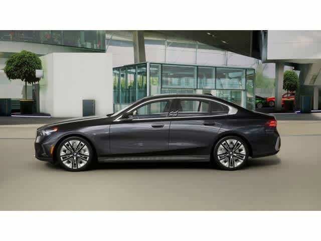 2027 BMW 5 Series 530i xDrive Sedan