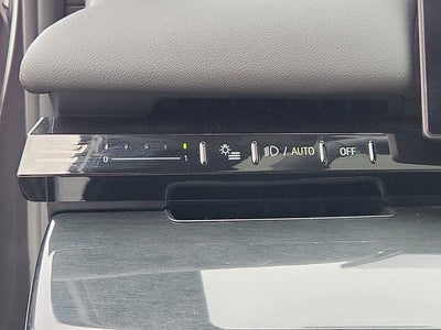 2025 BMW 5 Series 530i xDrive Sedan