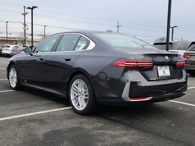 2025 BMW 5 Series 530i xDrive Sedan