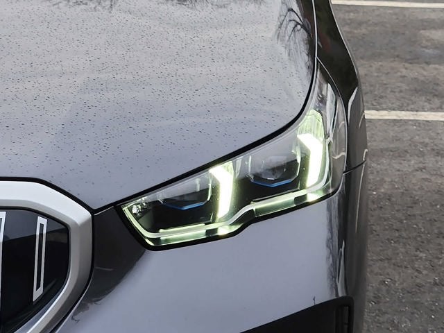 2025 BMW 5 Series 530i xDrive Sedan