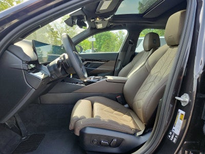 2026 BMW 5 Series 530i xDrive Sedan