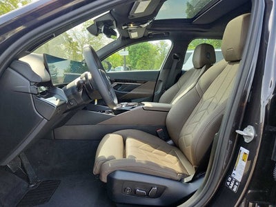 2026 BMW 5 Series 530i xDrive Sedan