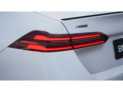 2026 BMW 5 Series 530i xDrive Sedan