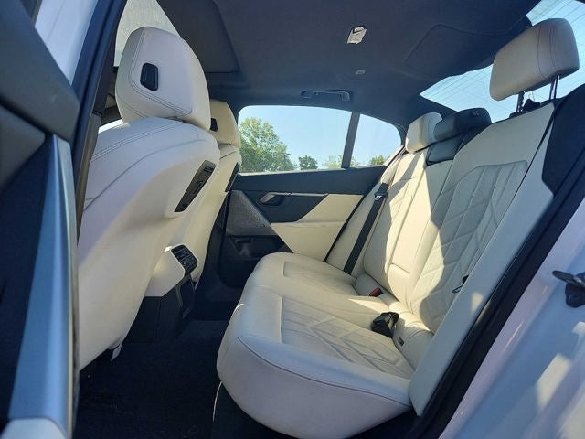 2024 BMW 5 Series 530i xDrive Sedan
