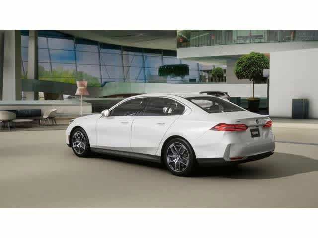 2026 BMW 5 Series 530i xDrive Sedan