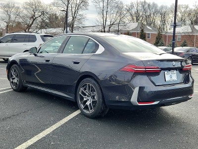2026 BMW 5 Series 530i xDrive Sedan
