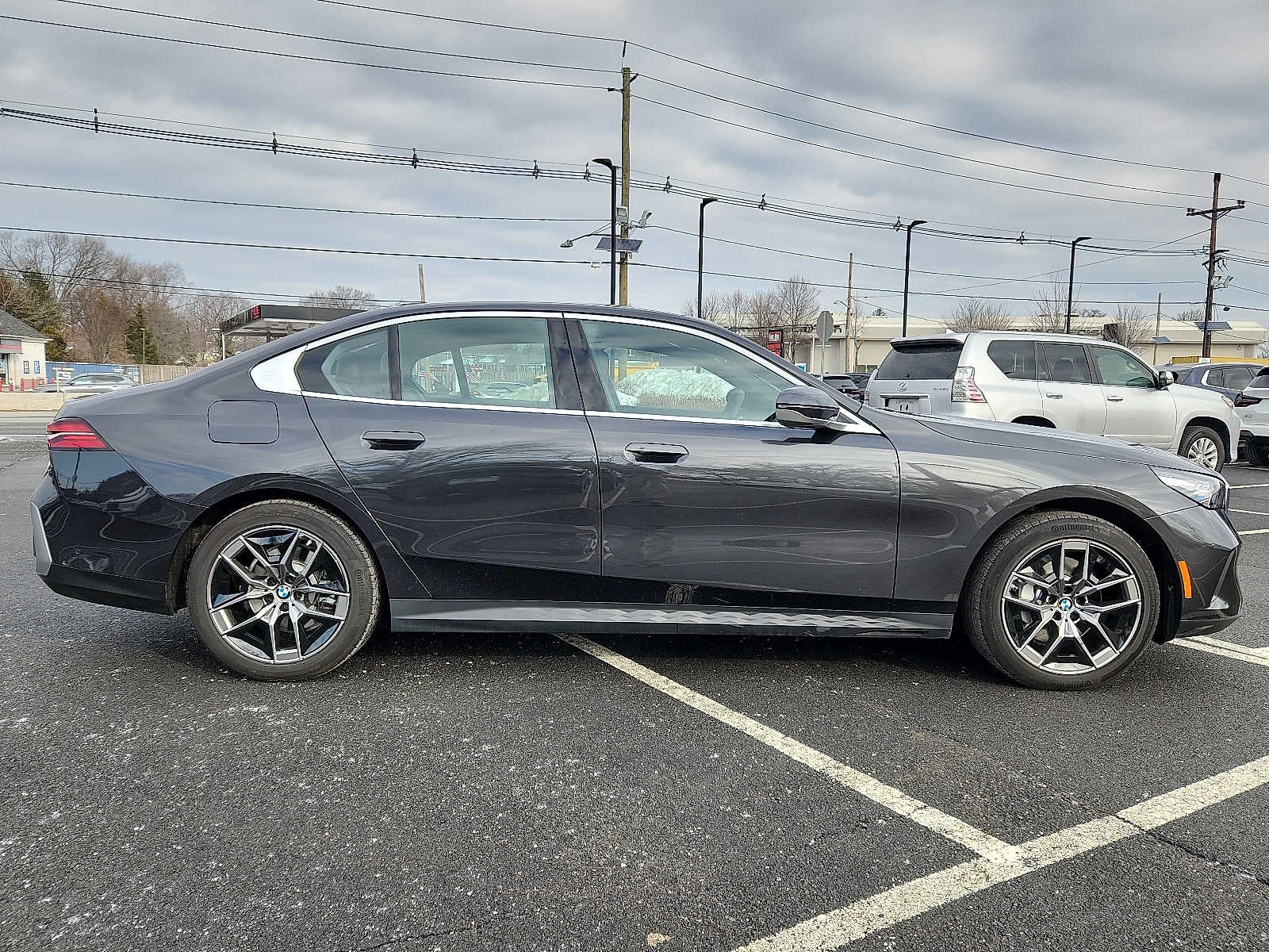 2026 BMW 5 Series 530i xDrive Sedan