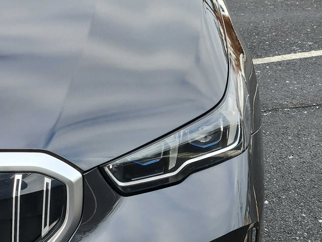 2026 BMW 5 Series 530i xDrive Sedan