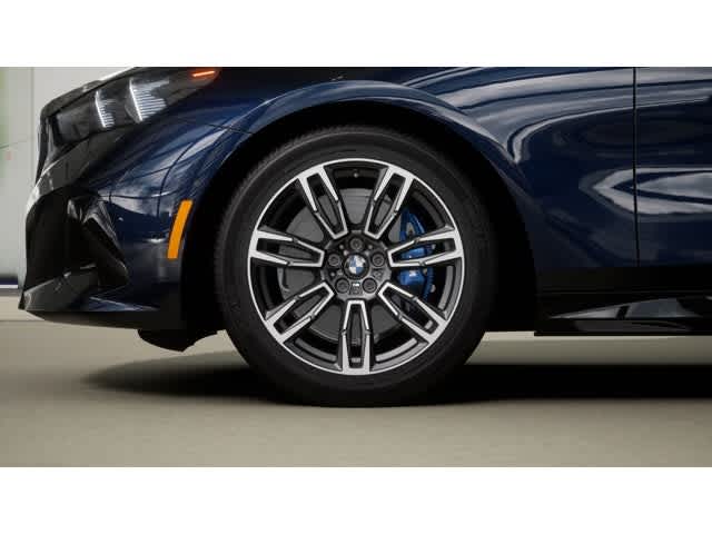 2026 BMW 5 Series 530i xDrive Sedan