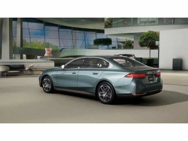 2026 BMW 5 Series 530i xDrive Sedan