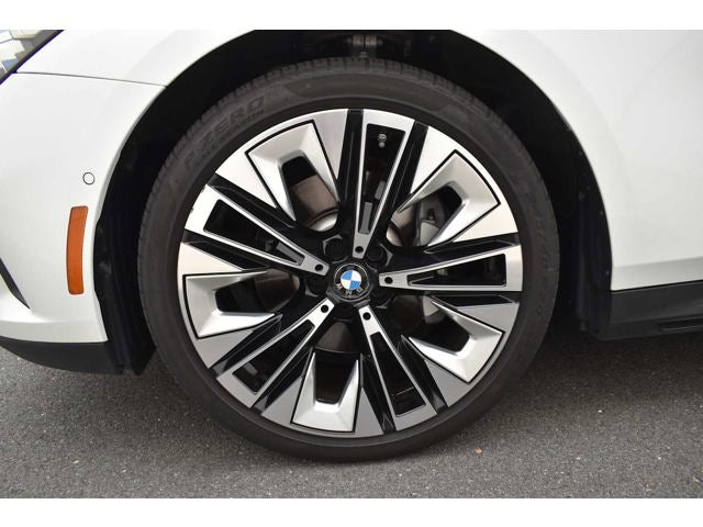 2024 BMW 5 Series 530i xDrive Sedan