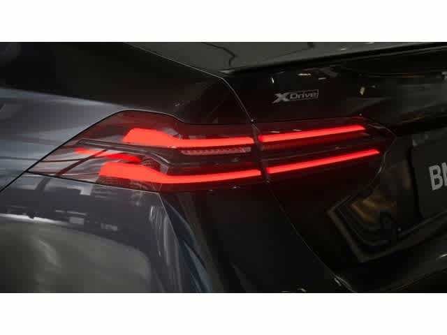 2026 BMW 5 Series 530i xDrive Sedan