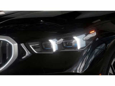 2026 BMW 5 Series 530i xDrive Sedan