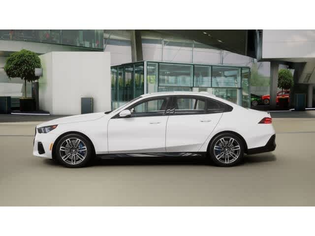 2026 BMW 5 Series 530i xDrive Sedan
