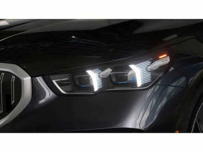 2026 BMW 5 Series 530i xDrive Sedan