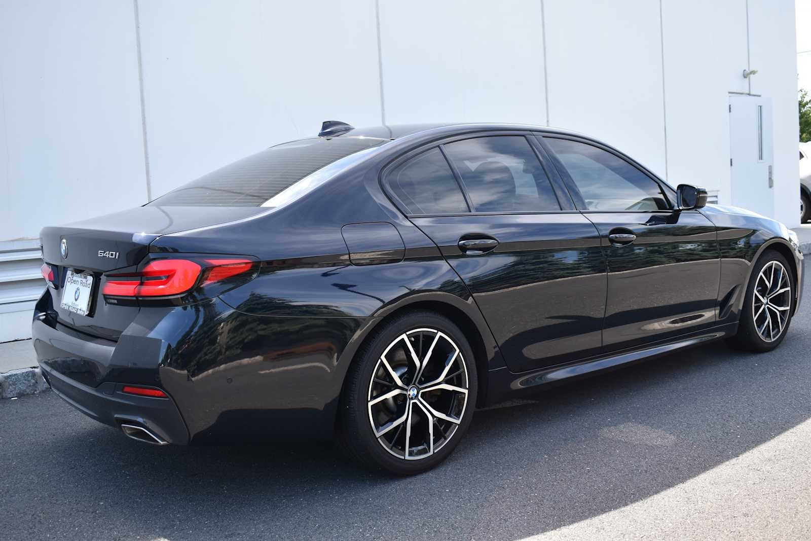 2023 BMW 5 Series 540i xDrive Sedan
