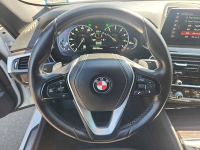 2019 BMW 5 Series 530i xDrive Sedan