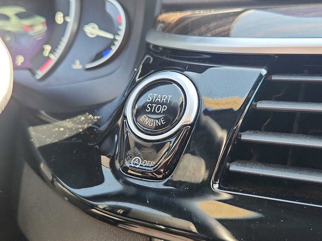 2019 BMW 5 Series 530i xDrive Sedan
