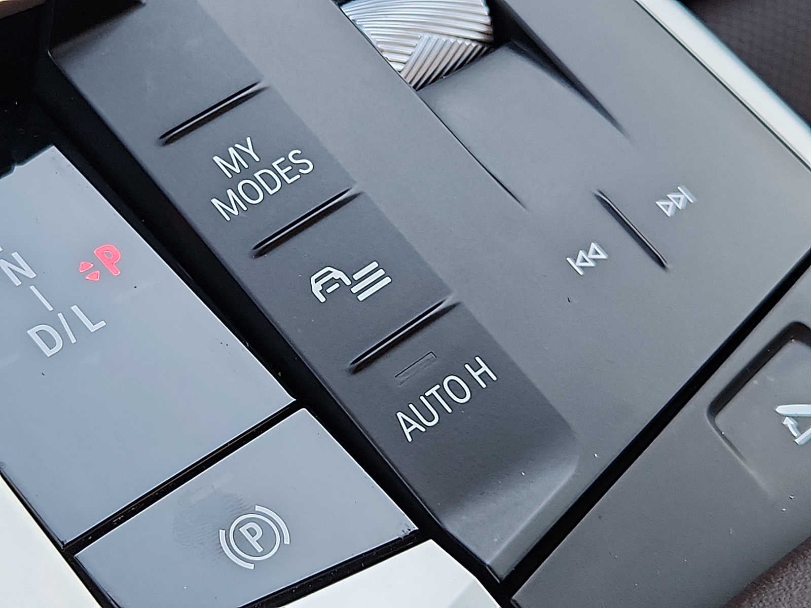 2025 BMW X2 xDrive28i Sports Activity Coupe