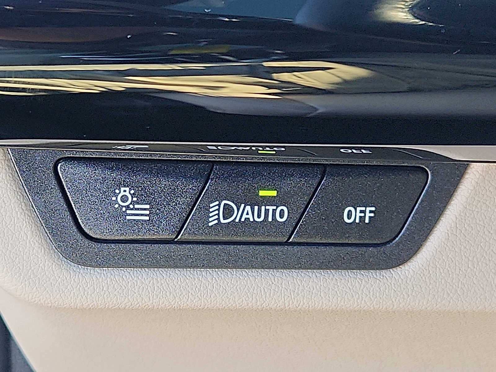 2025 BMW X1 xDrive28i Sports Activity Vehicle