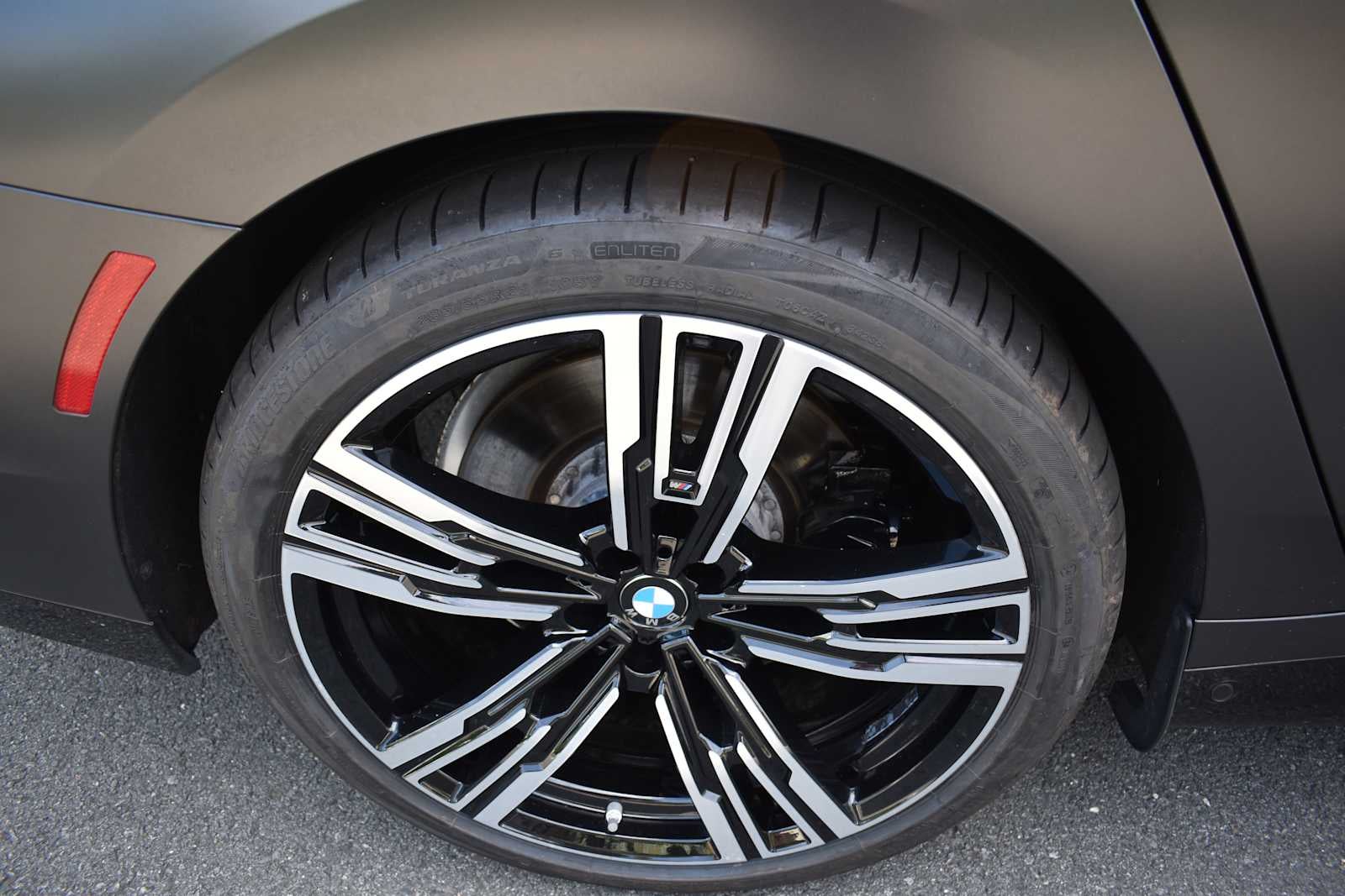 2023 BMW i7 xDrive60 Sedan