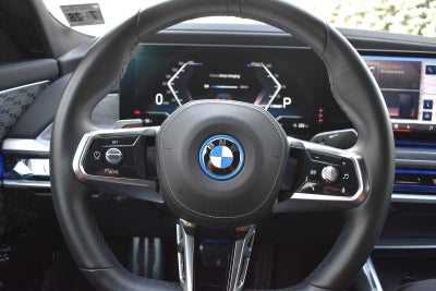 2023 BMW i7 xDrive60 Sedan