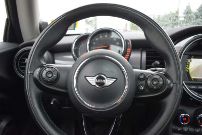 2017 MINI Hardtop 2 Door Cooper FWD
