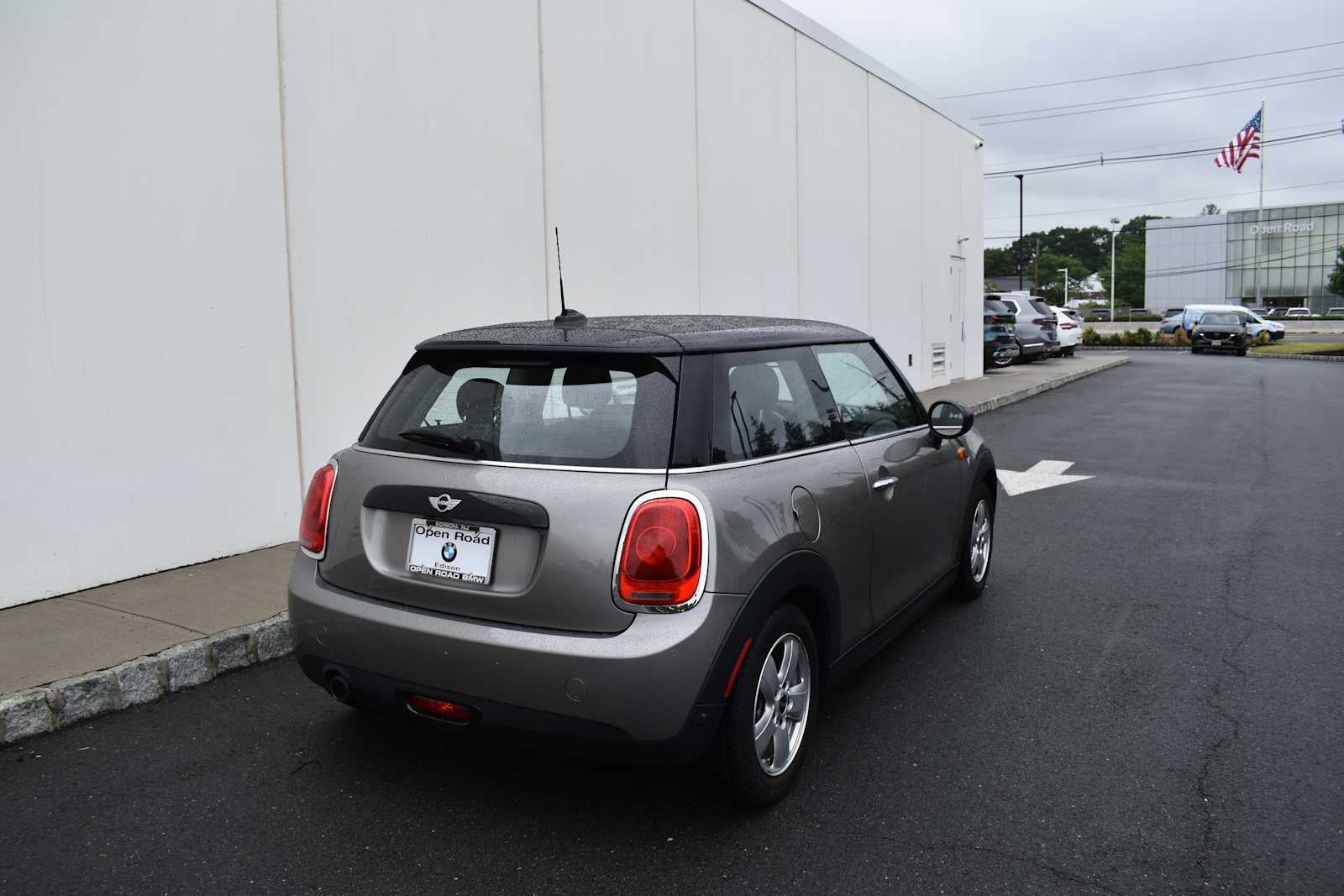 2017 MINI Hardtop 2 Door Cooper FWD