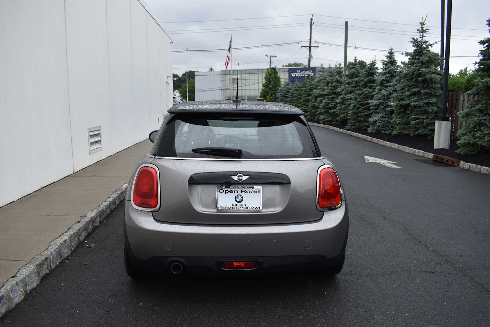 2017 MINI Hardtop 2 Door Cooper FWD